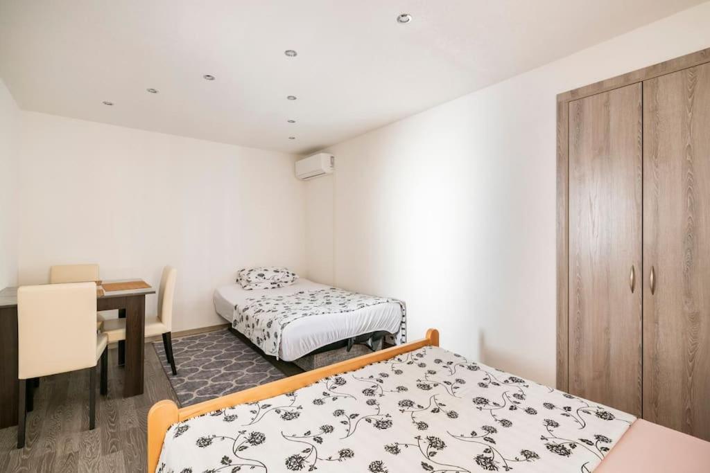 Studio Apartment Grgic Šibenik Екстериор снимка