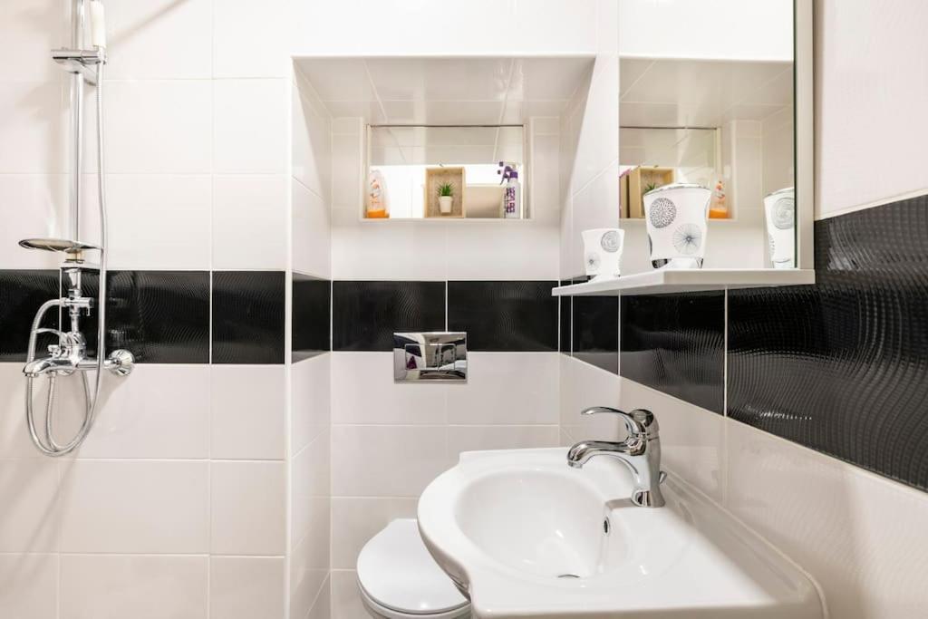 Studio Apartment Grgic Šibenik Екстериор снимка